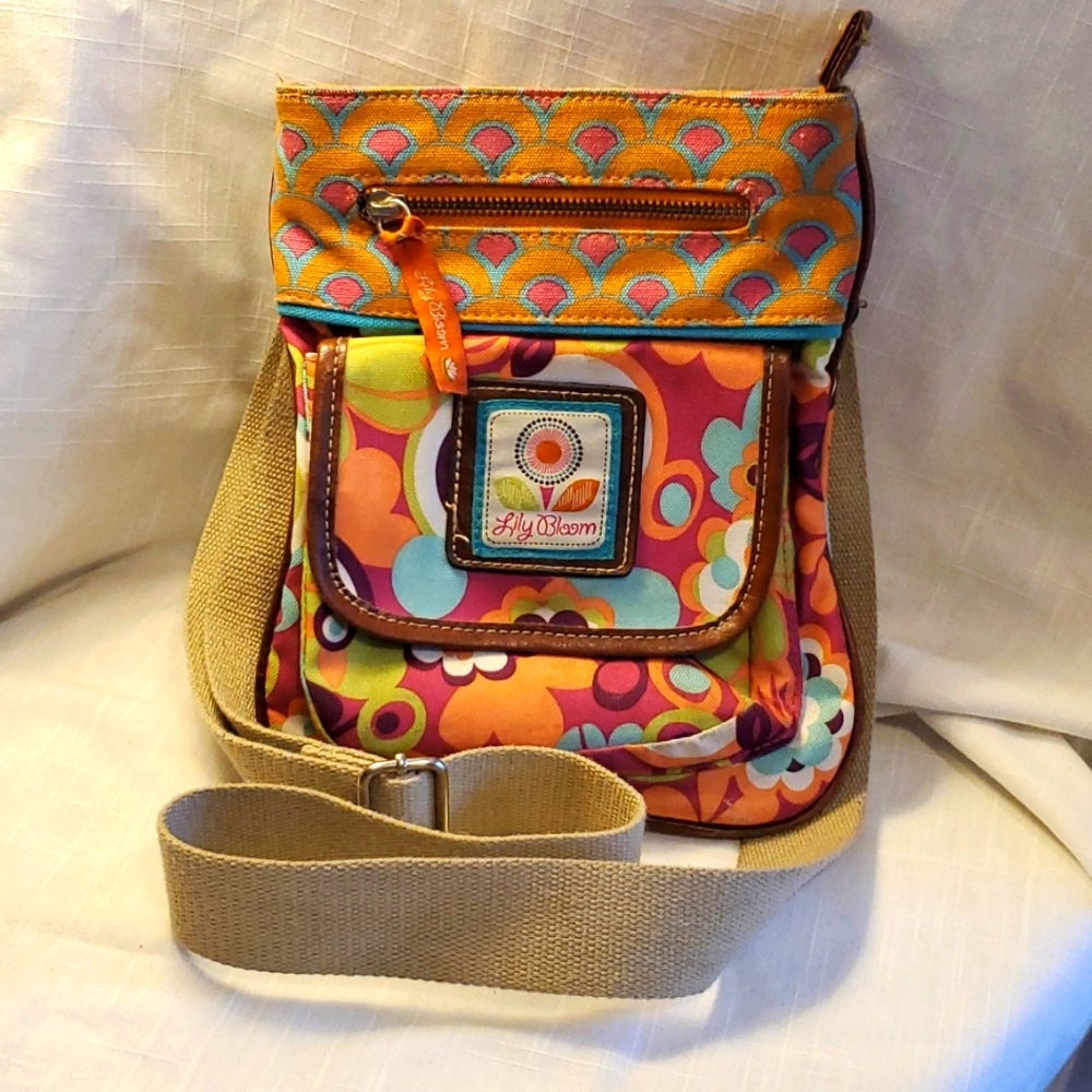 Lili Bloom Crossbody Purse